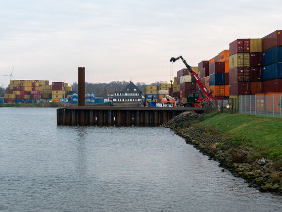Die Baurarbeiten am Kalihafen sind im vollen Gange